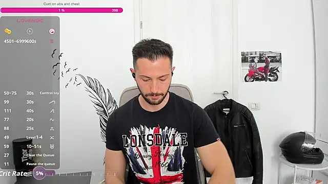 Živý XXX chat ZackFraser