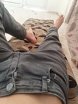 Онлайн чат XXX qamar97