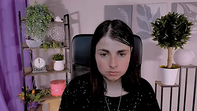 แชท XXX สดของ MartaEdams