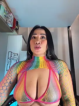 AsianMilfSheryl live XXX chat