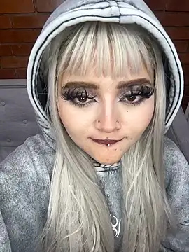 Chat +18 de lya_nekko_ ao vivo