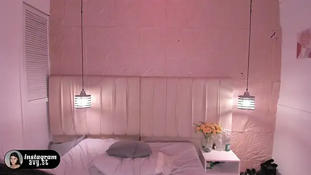 avy_st Chat XXX live