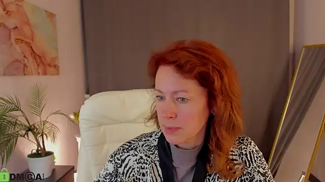 LeticiaRomano live XXX chat