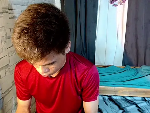 ideal_twink's Live Chat Room