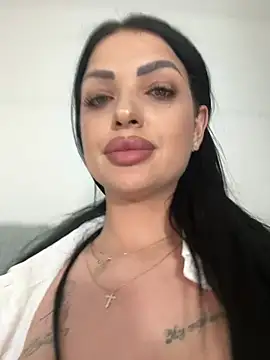 IrisRossie's Webcam Show