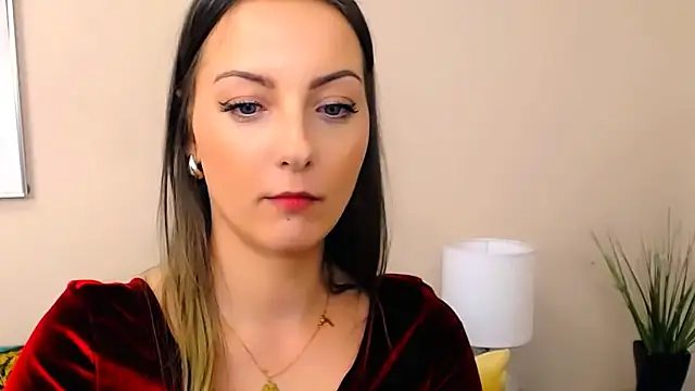 دردشة NatalieSexy الجنسية المباشرة