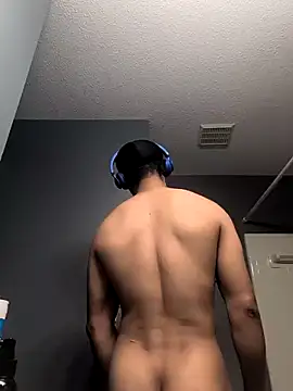 TheGoldenBoldy321 Webcam Show