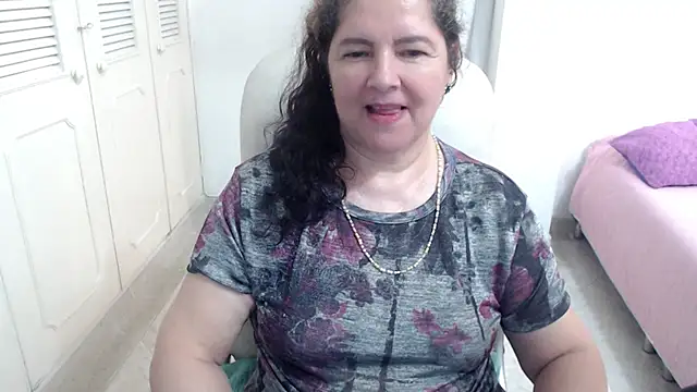 Chat XXX Live leonela_69