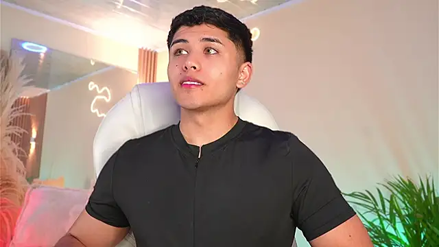 MatiasKorn Pertunjukan Webcam