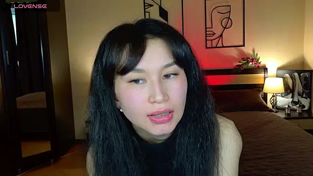 SheilaRare Adlı Modelin Canlı XXX Sohbeti