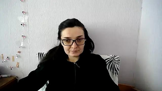 Shiny_gine's Live XXX Chat