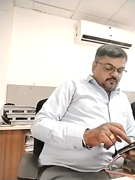 Desi_Lodo_Gujju_Boy 网络视讯表演