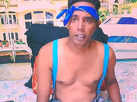 Chat XXX en directo de IndianHunk01