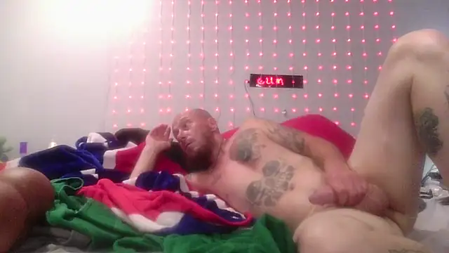 Chatroom XXX en direct de deepinnnnn