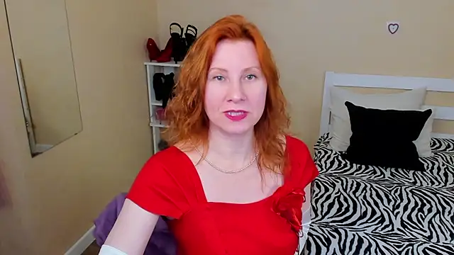 Chatroom XXX en direct de FoxySophia