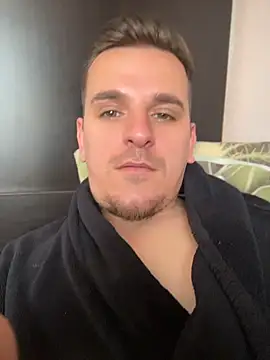 Pertunjukan Kamera Web Huge_cock22cm