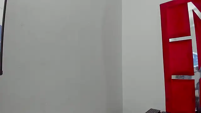 Darsy_scandarckasm's Live XXX Chat