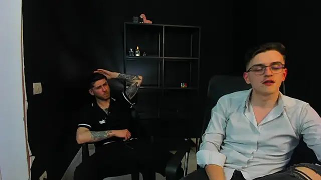 JonahShaw Chat XXX in diretta