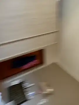 -K-- Adlı Modelin Canlı XXX Sohbeti