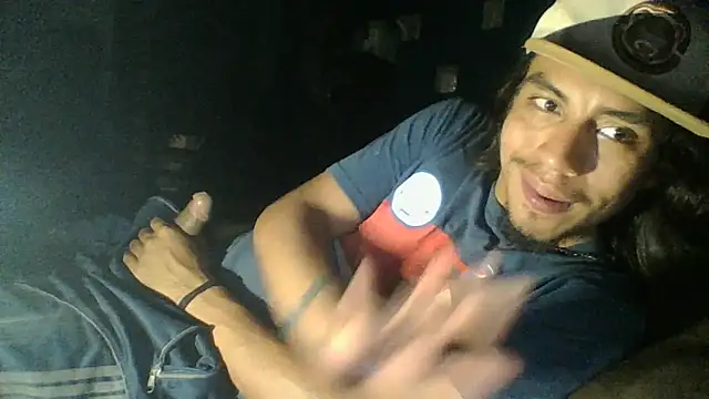 Živý XXX chat AlexAlejandro13