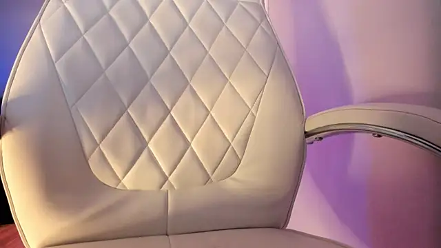 Sembang XXX Secara Langsung akura011