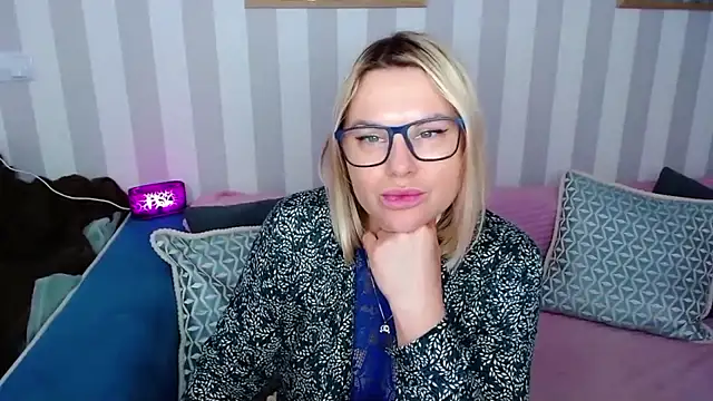 MonaLisaG Live XXX-chat