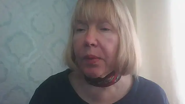 OlgaShineのウェブカメラショー