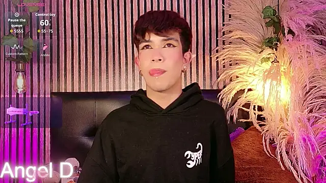 XXX chat uživo modela Angeldust19