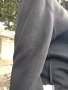 Pertunjukan Kamera Web Broan_me