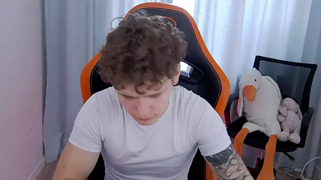 DanyDavis – Naživo XXX chat