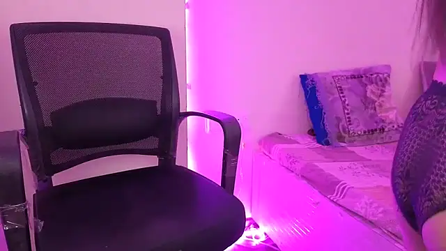 Živý XXX chat BABY_RANI_