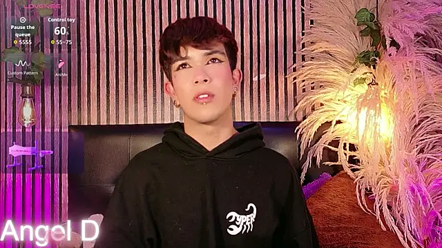 Chat XXX ao vivo de Angeldust19