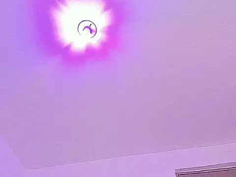 sarah_benjjaminn Live XXX-Chat