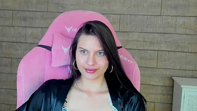 AliceVersal – Live XXX-chat