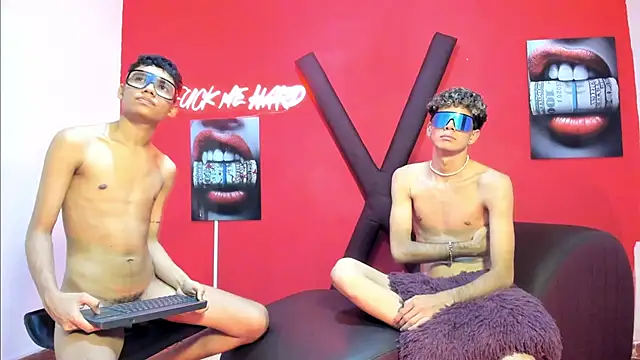 HORNY_PRETTY 라이브 XXX 채팅