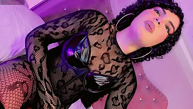 babyAnthonella 在線直播表演