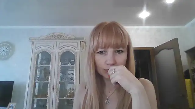 BarbaraKim Show in webcam