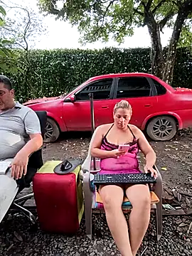 Chat XXX en directo de hotandfierylatinos2023