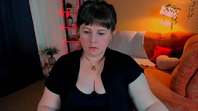 Chat XXX en directo de CrystaalStaar