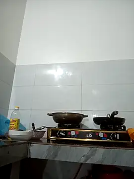 XXX chat uživo modela nangmo