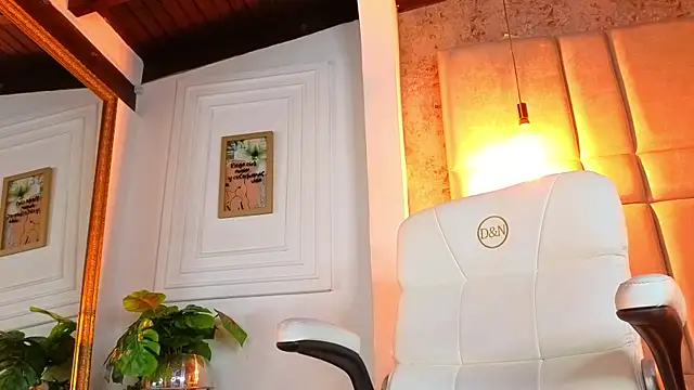 AlessiaLondon élő XXX-chatje