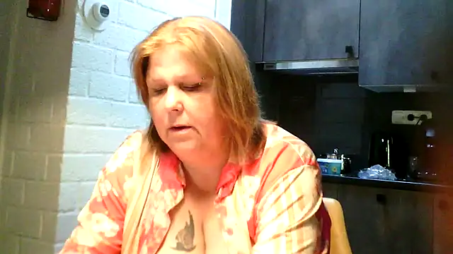 Sylviastar46 Webcamshow