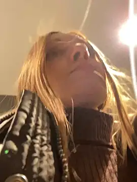 miss_darsi লাইভ XXX চ্যাট