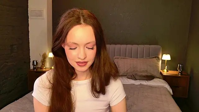 SallyPinkman 即時 XXX 聊天