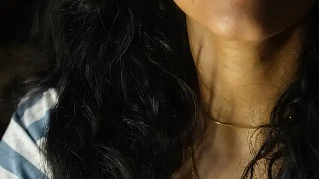 Czat XXX na żywo – -AyeshaSinghania-