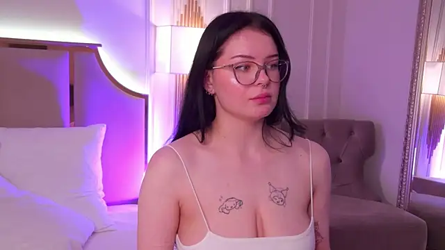 CindyMil's Live XXX Chat