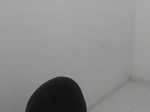 estefania224 Show in webcam