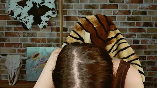 Chatroom XXX en direct de LadyLolipop_