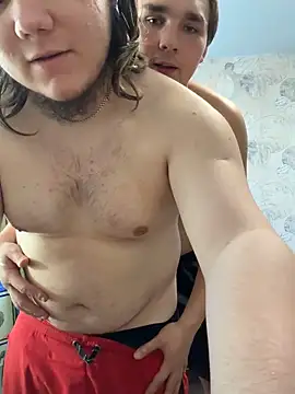 desiredude9 Show in webcam