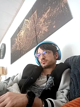 Вебкам-шоу totolescientifique